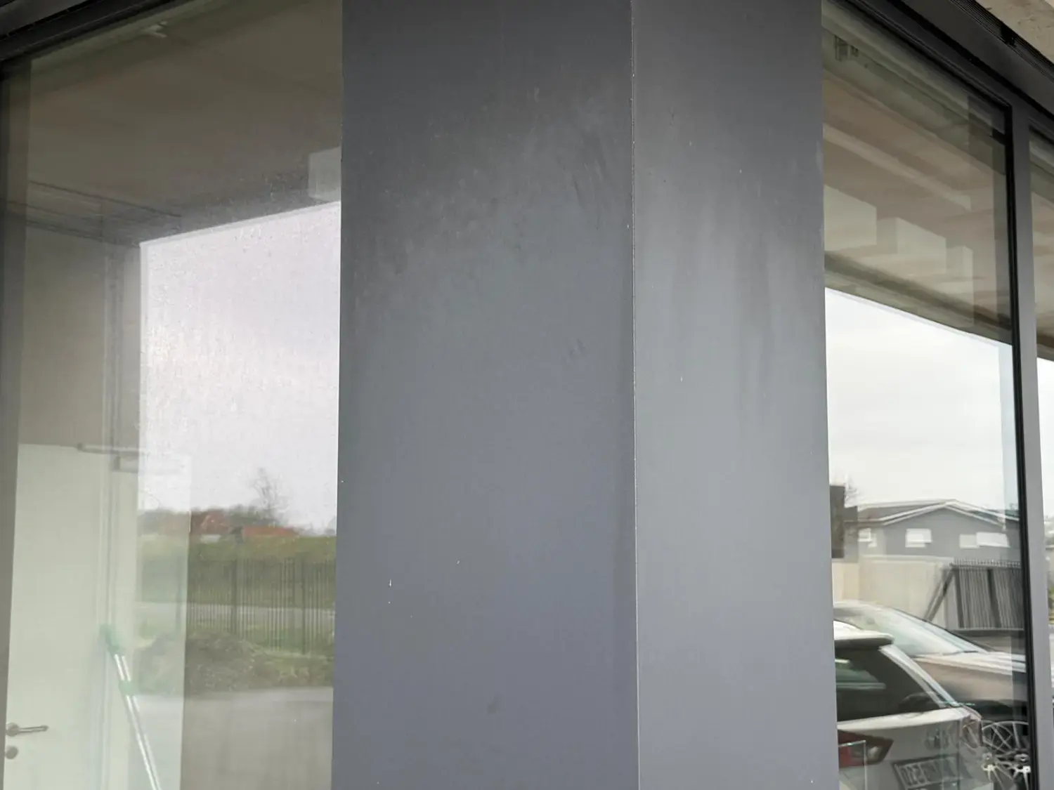 Hausmeisterdienst und Reinigungsarbeiten - Glasreinigung