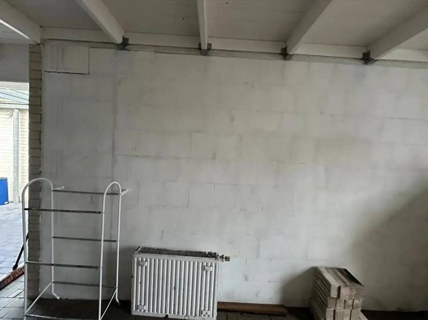 Hausmeisterdienst und Reinigungsarbeiten - Wandreinigung